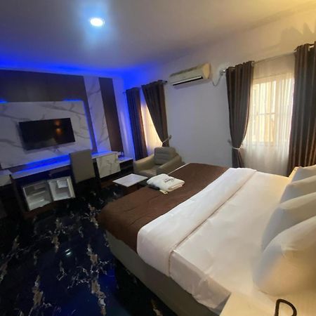 Presken Hotels, Opebi - Castle Lagos Exterior photo
